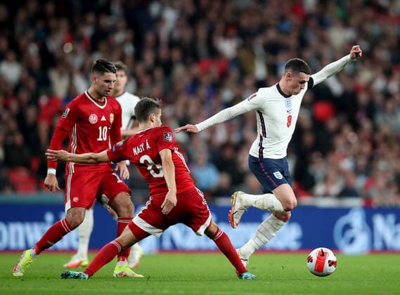 (211013) -- LONDON, Oct. 13, 2021 -- England s Phil Foden (R) vies with Hungary s Adam Nagy (C) during the FIFA World Cup, WM, Weltmeisterschaft, Fussball Qatar 2022 qualification group I match between England and Hungary in London, Britain on Oct. 12, 2021. (Photo by Xinhua) (SP)BRITAIN-LONDON-FOOTBALL-WORLD CUP QUALIFYING-ENGLAND VS HUNGARY MatthewxImpey 