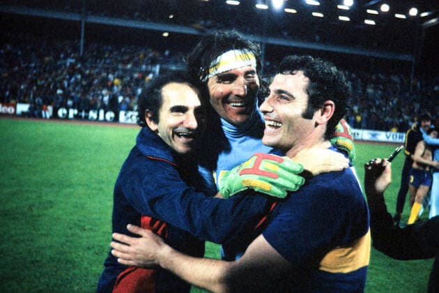 01.08.78 Borussia Mönchengladbach - Boca Juniors Deutschland, Karlsruhe, 01.08.1978, Fussball, Welt Pokal, Borussia Mönchengladbach - Boca Juniors (0:3): mi. Hugo Orlando Gatti (Boca Juniors) re. Ernesto Mastrangelo (Boca Juniors).