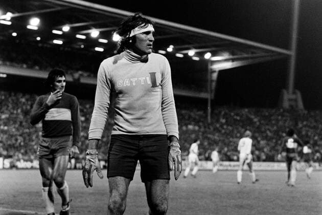 01.08.78 Borussia Mönchengladbach - Boca Juniors Deutschland, Karlsruhe, 01.08.1978, Fussball, Welt Pokal, Borussia Mönchengladbach - Boca Juniors (0:3): Hugo Orlando Gatti (Boca Juniors).