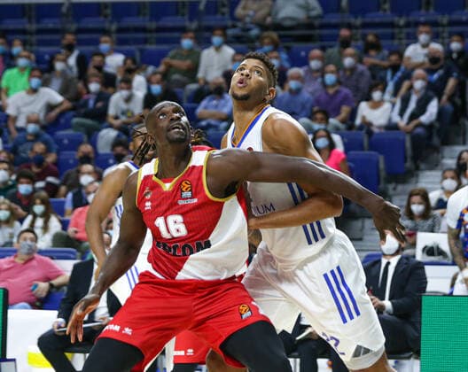 13th October 2021; Wizink Center; Madrid, Spain; Turkish Airlines Euroleague Basketball; game 3; Real Madrid versus AS Monaco; Edy Tavares (Real Madrid Baloncesto) and Jerry Boutsiele (AS Monaco) fighting for position on the rebound  ActionPlus12330553 AgenciaLOF