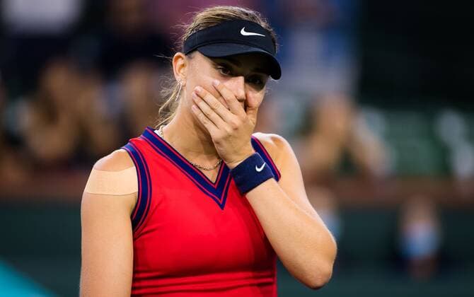 Mandatory Credit: Photo by Rob Prange Shutterstock (12524637az) Paula Badosa of Spain in action during the quarter-final at the 2021 BNP Paribas Open WTA, Tennis Damen 1000 tennis tournament BNP Paribas Open, Tennis, Day 9, Indian Wells Tennis Garden, California, USA - 14 Oct 2021 BNP Paribas Open, Tennis, Day 9, Indian Wells Tennis Garden, California, USA - 14 Oct 2021 Copyright: xRobxPrange Shutterstockx 12524637az