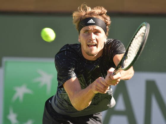INDIAN WELLS, CA - OCTOBER 15: Alexander Zverev (GER) hitting a forehand during his quarterfinal match at the BNP Paribas Open on October 15, 2021, at the Indian Wells Tennis Garden in Indian Wells, CA. (Photo by Cynthia Lum Icon Sportswire)F TENNIS: OCT 15 BNP Paribas Open Icon2502110151269