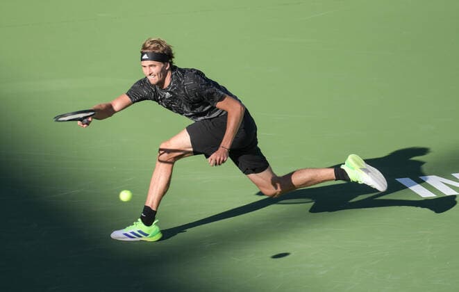Alexander Zverev (GER) is defeated by Taylor Fritz (USA) 6-4, 3-6, 6-7 (3-7), at the BNP Paribas Open being played at Indian Wells Tennis Garden in Indian Wells, California on October 15,2021: Ã‚ Tennisclix CSM Indian Wells USA - ZUMAc04_ 20211015_zaf_c04_099 Copyright: xKarlaxKinnex