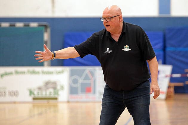16.10.2021, xovx, Basketball Damen 2. Bundesliga DBBL, Bender Baskets Grünberg - BBZ Opladen Hawks Trainer Rene Spandauw (Bender Baskets Grünberg) Grünberg Sporthalle Theo-Koch-Schule Hessen Deutschland (DE)