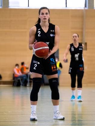 Duesseldorf, Germany, October 16 Michala Palenickova (2 SNP Bascats) ready for a penalty throw during the 1. Toyota Damen Basketball Bundesliga game between the Capitol Bascats Duesseldorf and SNP Bascats USC Heidelberg at Wekita Sportarena in Duesseldorf Tatjana Herzberg SPP Capitol Bascats Duesseldorf v SNP Bascats USC Heidelberg, 1. Toyota Damen Basketball Bundes Game, Wekita Sportarena 