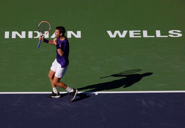 October 16, 2021 Cameron Norrie of Great Britain celebrates winning match point against Grigor Dimitrov of Bulgaria in their semifinal match during the 2021 BNP Paribas Open at Indian Wells Tennis Garden in Indian Wells, California. Mandatory Photo Credit : CSM Indian Wells United States of America - ZUMAc04_ 20211016_zaf_c04_213 Copyright: xCharlesxBausx