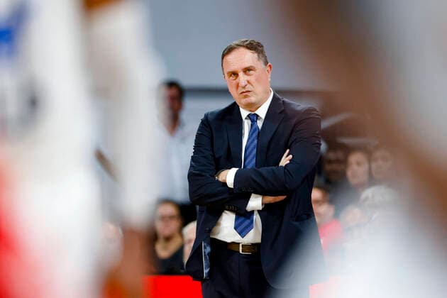 Headcoach Branislav Ignjatovic (MLP Academics Heidelberg) Brose Bamberg - MLP Academics Heidelberg - easyCredit-BBL - Basketball Bundesliga Saison 2021 22 Spieltag 4, 17.10.2021 Bamberg, Brose Arena Copyright: DanielxLöb