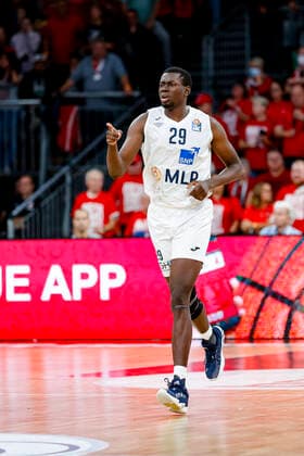 Osasumwen Osaghae (MLP Academics Heidelberg, 29) Brose Bamberg - MLP Academics Heidelberg - easyCredit-BBL - Basketball Bundesliga Saison 2021 22 Spieltag 4, 17.10.2021 Bamberg, Brose Arena Copyright: DanielxLöb