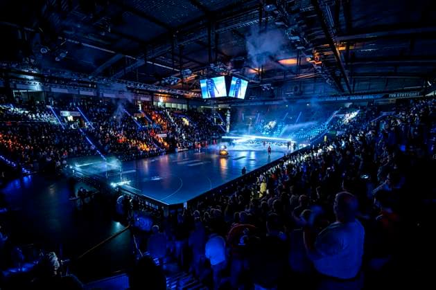 Stuttgart, Deutschland 17. Oktober 2021: HBL - 21 22 - TVB 1898 Stuttgart vs. HBW Balingen Übersicht Porsche Arena, Einlauf Show Stuttgart Porsche Arena Baden-Württemberg Deutschland *** Stuttgart, Germany 17 October 2021 HBL 21 22 TVB 1898 Stuttgart vs HBW Balingen Overview Porsche Arena, run-in show Stuttgart Porsche Arena Baden Württemberg Germany