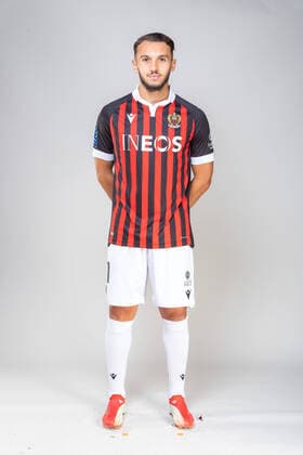 GOUIRI Amine FOOTBALL : Presentation - OGC Nice - Photo Officielle -18 10 2021 Panoramic Panoramic 
