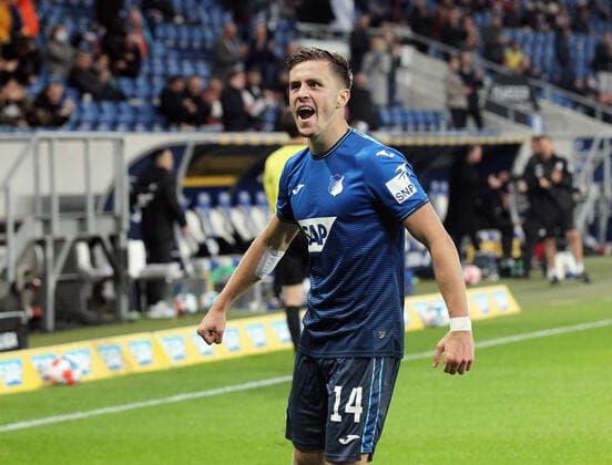 Torjubel 3:0 Hoffenheim, Torschütze Christoph Baumgartner (Hoffenh) . Fussball: LIGA: Saison 21 22: TSG 1899 Hoffenheim - 1. FC Köln , 8. Spieltag, 25.09.2021.