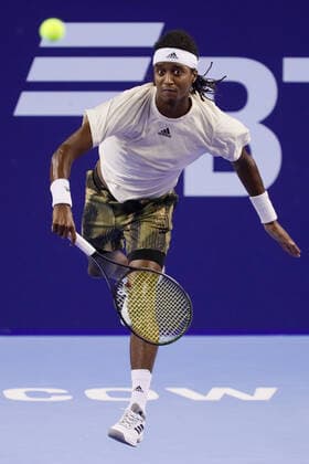 VTB Kremlin Cup 2021 International Tennis Tournament Mikael Ymer of Sweden serves the ball to Tommy Paul of United States during the men s singles Round of 32 tennis match of the ATP, Tennis Herren 250 VTB Kremlin Cup 2021 International Tennis Tournament at the Luzhniki Palace of Sports on October 19, 2021 in Moscow, Russia. Moscow Russia  Copyright: xMikexKireevx kireev-notitle211019_nplwC