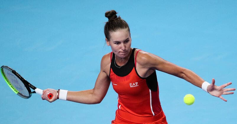 MOSCOW, RUSSIA - OCTOBER 19, 2021: Russia s Veronika Kudermetova in action in her singles Round of 32 tennis match against Russia s Oksana Selekhmeteva at the VTB Kremlin Cup 2021 at the Luzhniki Palace of Sports. Mikhail Tereshchenko TASS  TS114CF7