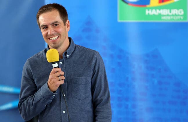 UEFA EURO, EM, Europameisterschaft,Fussball 2024 Philipp Lahm, Celia Sasic, Andy Grote besuchen die Eliteschule des Fussballs in Hamburg Heidberg Philip Lahm (Turnierdirektor UEFA EURO 2024)
