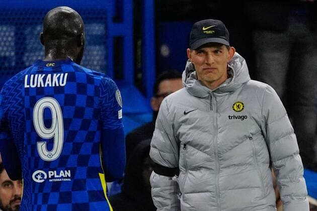 Sport Themen der Woche KW42 Sport Bilder des Tages Mandatory Credit: Photo by Dave Shopland Shutterstock (12546033aa) Thomas Tuchel Chelsea Manager reacts as Romelu Lukaku of Chelsea is forced off the pitch with an injury Chelsea v Malmo, UEFA Champions League, Group H, Football, Stamford Bridge, London, UK - 20 Oct 2021 EDITORIAL USE ONLY No use with unauthorised audio, video, data, fixture lists, club league logos or live services. Online in-match use limited to 120 images, no video emulation. No use in betting, games or single club league player publications. Chelsea v Malmo, UEFA Champions League, Group H, Football, Stamford Bridge, London, UK - 20 Oct 2021 EDITORIAL USE ONLY No use with unauthorised audio, video, data, fixture lists, club league logos or live services. Online in-match use limited to 120 images, no video emulation. No use in betting, games or single club league player publications.  Copyright: xDavexShopland Shutterstockx 12546033aa