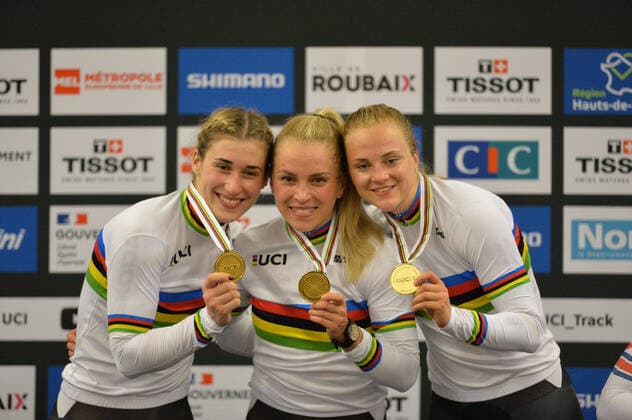 Bilder des Jahres 2021, Sport 10 Oktober Sport Themen der Woche KW42 Sport Bilder des Tages 20-10-2021 World Championships Elite Women Track; Giornata 01; 2021, Germany; Grabosch, Pauline Sophie; Friedrich, Lea Sophie; Hinze, Emma; Roubaix; 
