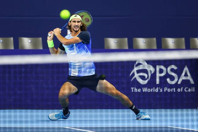 South African Lloyd Harris pictured in action during a singles match between German Struff and South-African Harris, in the 1 8 finals of the European Open Tennis ATP, Tennis Herren tournament, in Antwerp, Thursday 21 October 2021. DAVIDxPINTENS  x3119082x