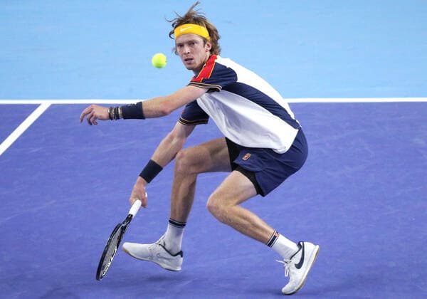 MOSCOW, RUSSIA - OCTOBER 21, 2021: Russia s Andrey Rublev in action in a menâ€™s singles Round 2 tennis match against France s Mannarino at the VTB Kremlin Cup 2021 at Irina Viner-Usmanova Gymnastics Palace. Mikhail Tereshchenko TASS  TS1150BD