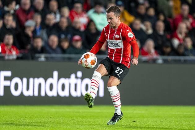 EINDHOVEN, Netherlands, 21-10-2021, football, Philips stadium, Europa League, season 2021 2022, during the match PSV - Monaco, PSV player Mario Gotze PSV - Monaco  x13998481x Copyright: