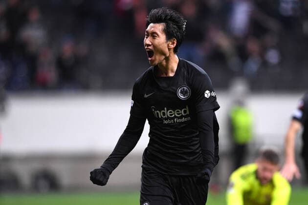 Fußball Europa League 3. Spieltag Eintracht Frankfurt - Olympiakos Piräus am 21.10.2021 im Deutsche Bank Park in Frankfurt Torjubel Jubel zum 3:1 durch Daichi Kamada ( Frankfurt )