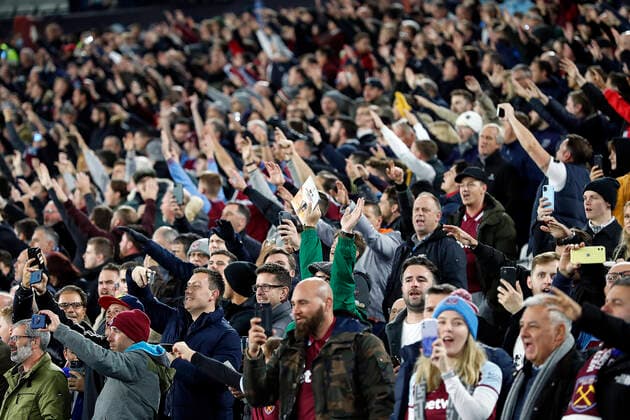 West Ham United v KRC Genk UEFA Europa League The West Ham fans sing Bubbles before the UEFA Europa League Group H match at the London Stadium, Stratford Content Not Available For UK Newspapers Copyright: xPaulxChestertonx FIL-16007-0113
