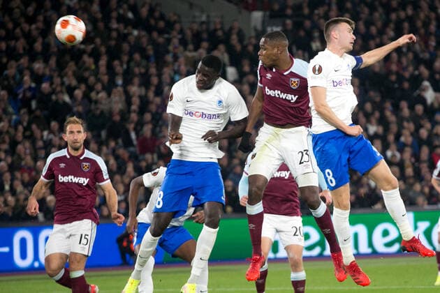 West Ham United v KRC Genk: Group H - UEFA Europa League Issa Diop of West Ham scores during the UEFA Europa League match between West Ham United and KRC Genk at the London Stadium, Stratford on Thursday 21st October 2021. London Greater London United Kingdom  Copyright: xMIxNewsx fletcher-westhamu211021_npwcR