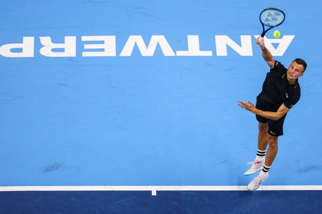 Hungarian Marton Fucsovics pictured in action during a singles match between Hungarian Fucsovics and South African Harris, in the 1 4 finals of the European Open Tennis ATP, Tennis Herren tournament, in Antwerp, Friday 22 October 2021. DAVIDxPINTENS  x3120733x