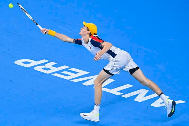 Italian Jannik Sinner pictured in action during a singles match between Italian Sinner and French Rinderknech, in the 1 4 finals of the European Open Tennis ATP, Tennis Herren tournament, in Antwerp, Friday 22 October 2021. LAURIExDIEFFEMBACQ  x3120841x