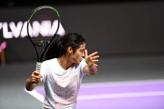 Qualifications for WTA, Tennis Damen 250 Transylvania Open 2021 in Cluj-Napoca Romania, 23 October 2021 in BT Arena Emma Raducanu (UK) in action during free practice on day one of Qualifications for WTA 250 Transylvania Open 2021 in Cluj-Napoca Romania, 23 October 2021 in BT Arena Cluj-Napoca Cluj Romania Copyright: xAncaxTepeix