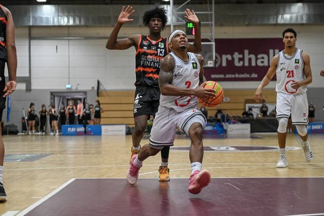 Barmer 2. Basketball Bundesliga ProB, Rheinstars Koeln vs. Dragons Rhoendorf, 23.10.2021 Vincent Lamont Golson Jr (RheinStars Koeln 2), Barmer 2. Basketball Bundesliga ProB, Rheinstars Koeln vs. Dragons Rhoendorf am 23.10.2021 im ASV Koeln in Koeln (Nordrhein-Westfalen) Copyright: xBEAUTIFULxSPORTS Mueller-Laschetx