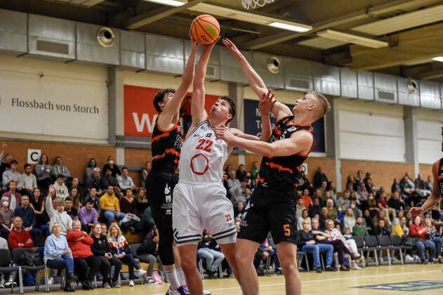 Barmer 2. Basketball Bundesliga ProB, Rheinstars Koeln vs. Dragons Rhoendorf, 23.10.2021 Valentin Blass(RheinStars Koeln 22), Barmer 2. Basketball Bundesliga ProB, Rheinstars Koeln vs. Dragons Rhoendorf am 23.10.2021 im ASV Koeln in Koeln (Nordrhein-Westfalen) Copyright: xBEAUTIFULxSPORTS Mueller-Laschetx