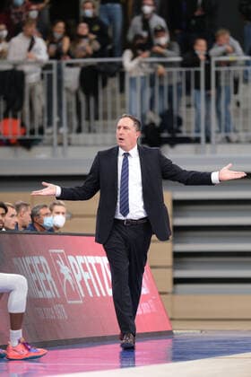 Branislav Ignjatovic (MLP Academics Heidelberg,Head Coach) beim BBL Spiel der MLP Academics Heidelberg vs. s.Oliver Wuerzburg in der 1.Basketball Bundesliga am 23.10.2021 MLP Academics Heidelberg vs. s.Oliver Wuerzburg, Basketball, Easycredit BBL, 23.10.2021 Heidelberg Copyright: xEibner-Pressefotox xMichaelxBermelx
