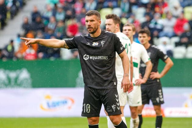 Sport Themen der Woche KW42 Sport Bilder des Tages GDANSK 23.10.2021 PILKA NOZNA PKO EKSTRAKLASA SEZON 2021 22 MECZ LECHIA GDANSK - GORNIK ZABRZE --- POLISH TOP LEAGUE FOOTBALL SEASON 2021-2022 GAME MATCH LECHIA GDANSK - GORNIK ZABRZE --- NZ LUKAS PODOLSKI , FOT. GRZEGORZ RADTKE 058sport.pl NEWSPIX.PL --- Newspix.pl  20211023_042_GRZ7886_RAD