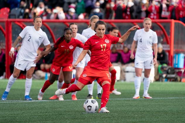 October 23, 2021, Ottawa, on, Canada: CanadaÃ¢â‚¬â ¢s Jessie Fleming scores on a penalty shot in the first half during Celebration tour action against New Zealand, in Ottawa, Saturday, Oct. 23, 2021. Jessie Fleming  - ZUMAc35_ 20211023_zaf_c35_036 Copyright: xAdrianxWyldx
