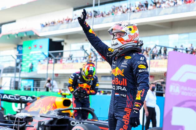 VERSTAPPEN Max (ned), Red Bull Racing Honda RB16B, portrait during the Formula 1 Aramco United States Grand Prix 2021, 17th round of the 2021 FIA Formula One World Championship, WM, Weltmeisterschaft from October 21 to 24, 2021 on the Circuit of the Americas, in Austin, Texas, United States of American - F1 - UNITED STATES GRAND PRIX 2021 DPPI Panoramic  00121035_AV6_7768.JPG_