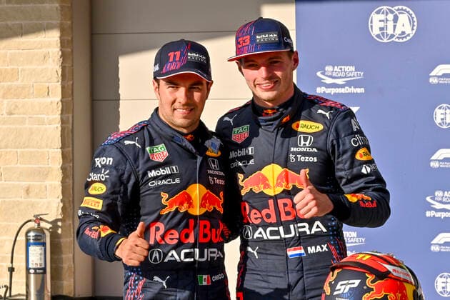 11 Sergio Perez (MEX, Red Bull Racing), 33 Max Verstappen (NED, Red Bull Racing), F1 Grand Prix of USA at Circuit of The Americas on October 23, 2021 in Austin, United States of America. (Photo by HOCH ZWEI) Austin United States of America