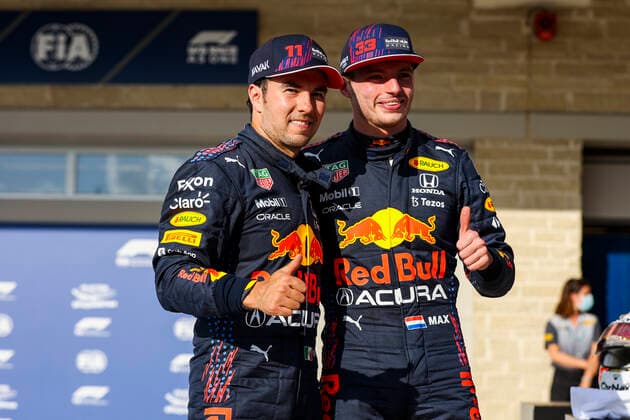 11 Sergio Perez (MEX, Red Bull Racing), 33 Max Verstappen (NED, Red Bull Racing), F1 Grand Prix of USA at Circuit of The Americas on October 23, 2021 in Austin, United States of America. (Photo by HOCH ZWEI) Austin United States of America
