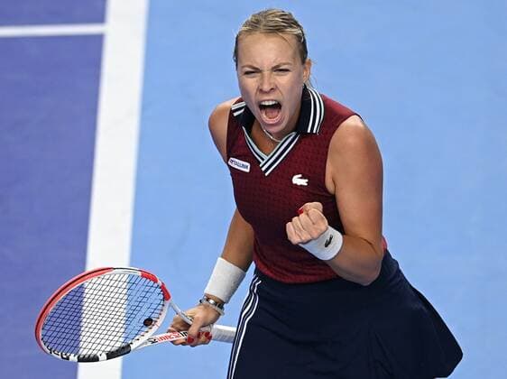6679463 24.10.2021 Estonia?s Anett Kontaveit reacts during the women s singles final tennis match against Russia s Ekaterina Alexandrova at the Kremlin Cup, in Moscow, Russia. Alexey Filippov Sputnik Russia Tennis Kremlin Cup  93c9be6630296391
