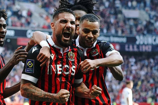 Joie - Andy Delort (OGC Nice) - Alexis Claude Maurice (OGC Nice) - Khephren Thuram (OGC Nice) - Evann Guessand (OGC Nice) FOOTBALL : OGC Nice vs Lyon - Ligue 1 Uber Eats - Nice - 24 10 2021 NorbertScanella Panoramic 