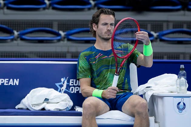 Dutch Wesley Koolhof pictured during a doubles men game between Dutch pair Koolhof - Rojer and French Mahut - Martin, the finals of the European Open Tennis ATP, Tennis Herren tournament, in Antwerp, Sunday 24 October 2021. KRISTOFxVANxACCOM  x3122920x