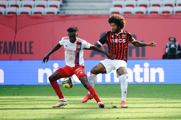 Philana Tinotenda Kadewere (Lyon) - Dante (OGC Nice) FOOTBALL : OGC Nice vs Lyon - Ligue 1 Uber Eats - Nice - 24 10 2021 NorbertScanella Panoramic 