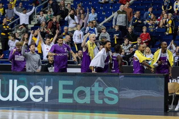 Basketball Berlin 24.10.2021 Saison 2021 2022 1. Bundesliga easyCredit-BBL BBL Alba Berlin - BG Göttingen Jubel Göttingen