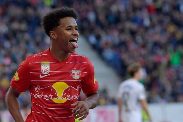 Salzburg, Oesterreich 24. Oktober 2021: Admiral Bundesliga - 2021 2022 - Sp. 12 - RB Salzburg vs. Sturm Graz Karim Adeyemi (FC Red Bull Salzburg) jubelt nach seinem Tor zum 2:0 Red Bull Arena Copyright: xFotostandx xWassmuthx
