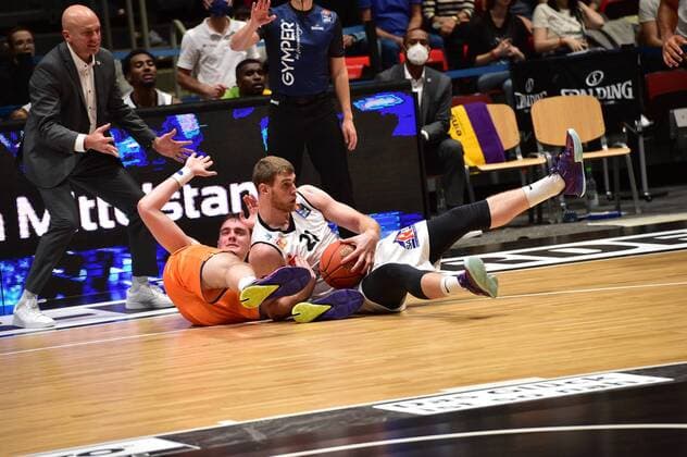 24.10.2021, easyCredit Basketball Bundesliga, BBL, Saison 2021 2022, Herren, Chemnitz Niners - Ratiopharm Ulm, Copyright: Seidel Trienitz Ivan KaraÄiÄ‡, Niners Chemnitz Chemnitz Messe Chemnitz Sachsen Germany