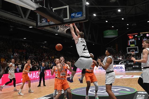 24.10.2021, easyCredit Basketball Bundesliga, BBL, Saison 2021 2022, Herren, Chemnitz Niners - Ratiopharm Ulm, Copyright: Seidel Trienitz Ivan KaraÄiÄ‡, Niners Chemnitz Chemnitz Messe Chemnitz Sachsen Germany