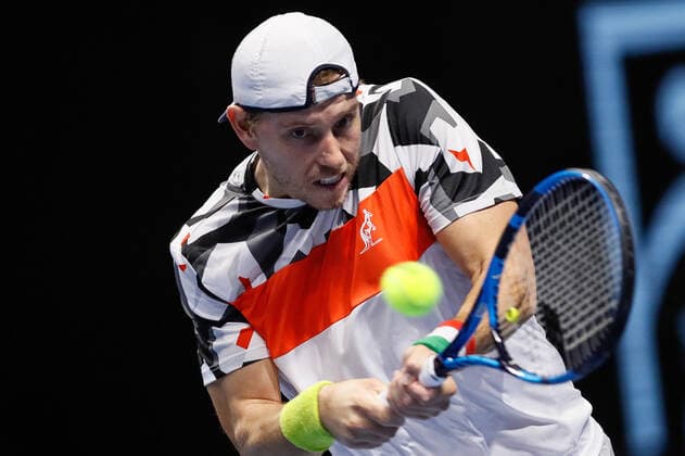 ATP, Tennis Herren St. Petersburg Open 2021 International Tennis Tournament James Duckworth of Australia returns the ball to Jan-Lennard Struff of Germany during the men s singles Round of 32 tennis match of the ATP 250 St. Petersburg Open 2021 International Tennis Tournament at the Sibur Arena on October 25, 2021 in Saint Petersburg, Russia. Saint Petersburg Russia  Copyright: xMikexKireevx kireev-notitle211025_npzwA