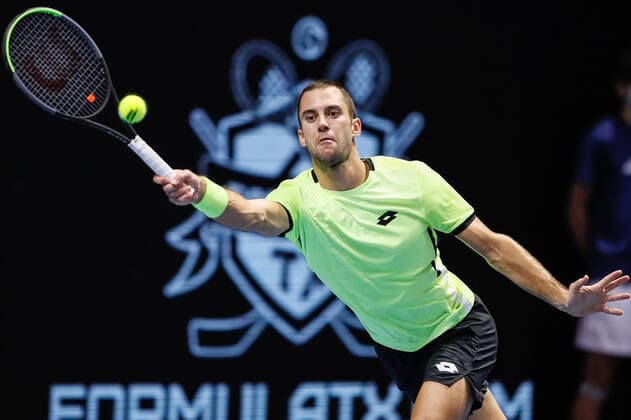 ATP, Tennis Herren St. Petersburg Open 2021 International Tennis Tournament Laslo Djere of Serbia returns the ball to Ilya Ivashka of Belarus during the men s singles Round of 32 tennis match of the ATP 250 St. Petersburg Open 2021 International Tennis Tournament at the Sibur Arena on October 26, 2021 in Saint Petersburg, Russia. Saint Petersburg Russia  Copyright: xMikexKireevx kireev-notitle211026_npFXS