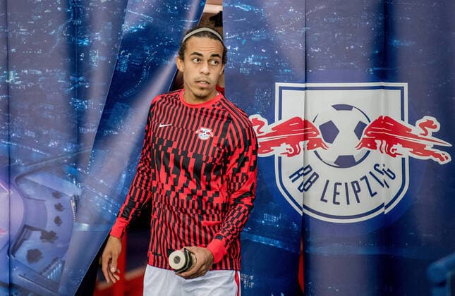 Leipzigs Yussuf Poulsen. Fussball UEFA Champions League, 3. Spieltag: PSG Paris Saint Germain - RB Leipzig 3:2. 19. Oktober 2021: Paris (Frankreich), Parc des Princes (Prinzenpark). Paris St. Germain - RB Leipzig 3:2