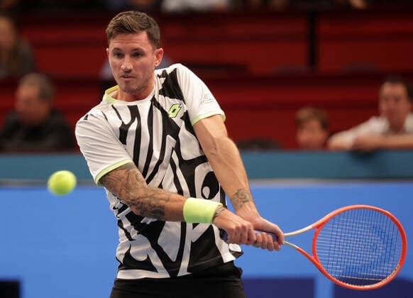TENNIS - ATP, Tennis Herren Erste Bank Open VIENNA,AUSTRIA,26.OCT.21 - TENNIS - ATP World Tour, Erste Bank Open. Image shows Dennis Novak (AUT).  GEPAxpictures xWalterxLuger