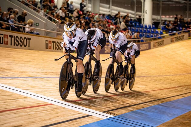 Germany: UCI Track cycling, Rad, Radsport, Bahnrad, Bahn World Championships Roubaix 2021 KRÖGER Mieke - SÜßEMILCH Laura - BRENNAUER Lisa - BRAUßE Franziska ( GER ) Germany Querformat - quer - horizontal - Landscape - Event Veranstaltung: UCI Track Cycling World Championships 2021 - Roubaix - Stab Velodrom - Category Kategorie: Cycling - Track Cycling World Championships - Elite Women - Location Ort: Europe France - Roubaix - Stab Velodrom - Discipline: Team Pursuit - Distance: 4000 m - Date Datum: 21.10.2021 Thursday Day 2 -